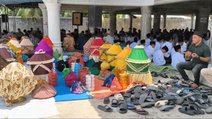 Semarak Maulid Nabi Muhammad SAW, Tiga Grup Zikir Meriahkan Peringatan di Gampong Pante Seulemak