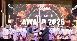 20 Tokoh dan Institusi Terima SMSI Award, Apresiasi untuk Pengabdian dan Kontribusi bagi Aceh